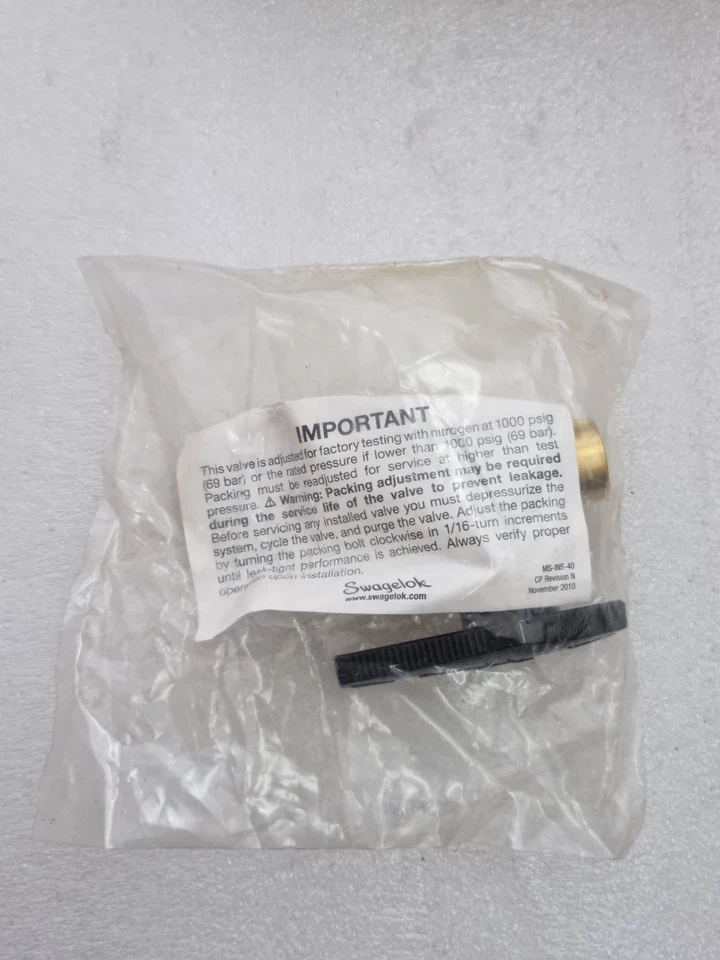 Lot Of 5 Pcs Swagelok B-43F4 Brass 40 Series Ball Valve New B43F4